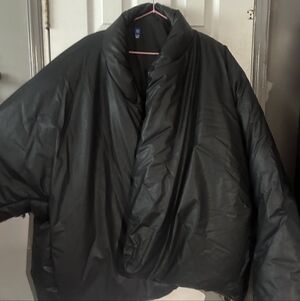 Yeezy Men's Black Puffer Jacket